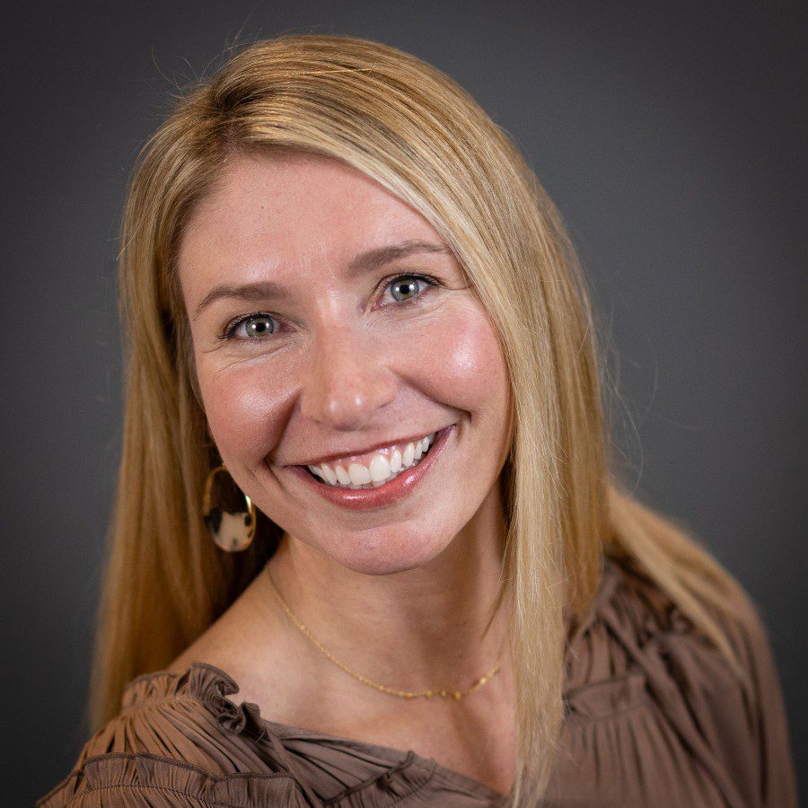 Heidi Stengel headshot.